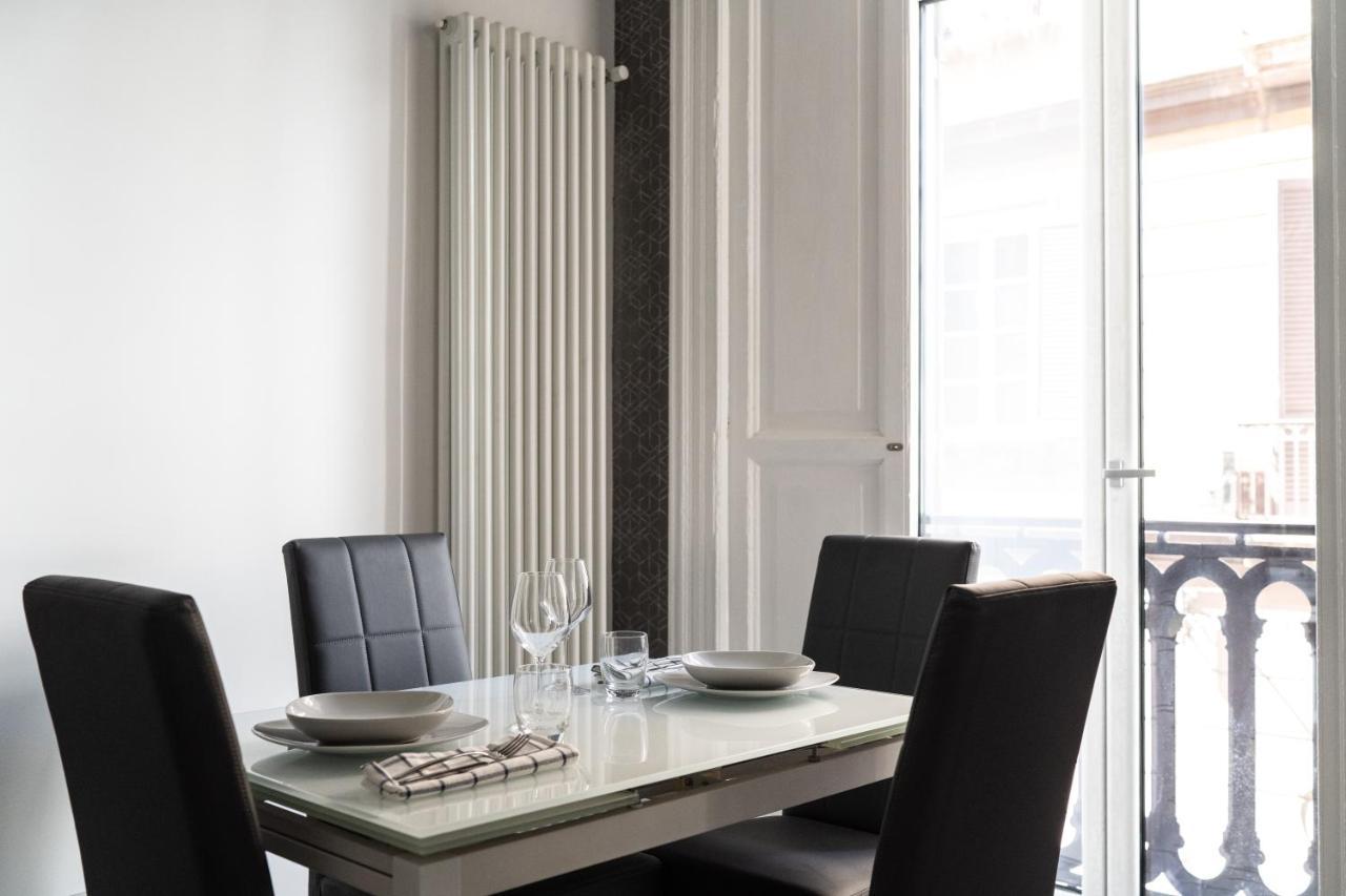 Duomo Platinum Apartments ナポリ エクステリア 写真