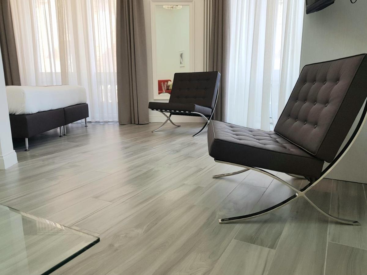 Duomo Platinum Apartments ナポリ エクステリア 写真
