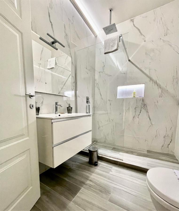 Duomo Platinum Apartments ナポリ エクステリア 写真