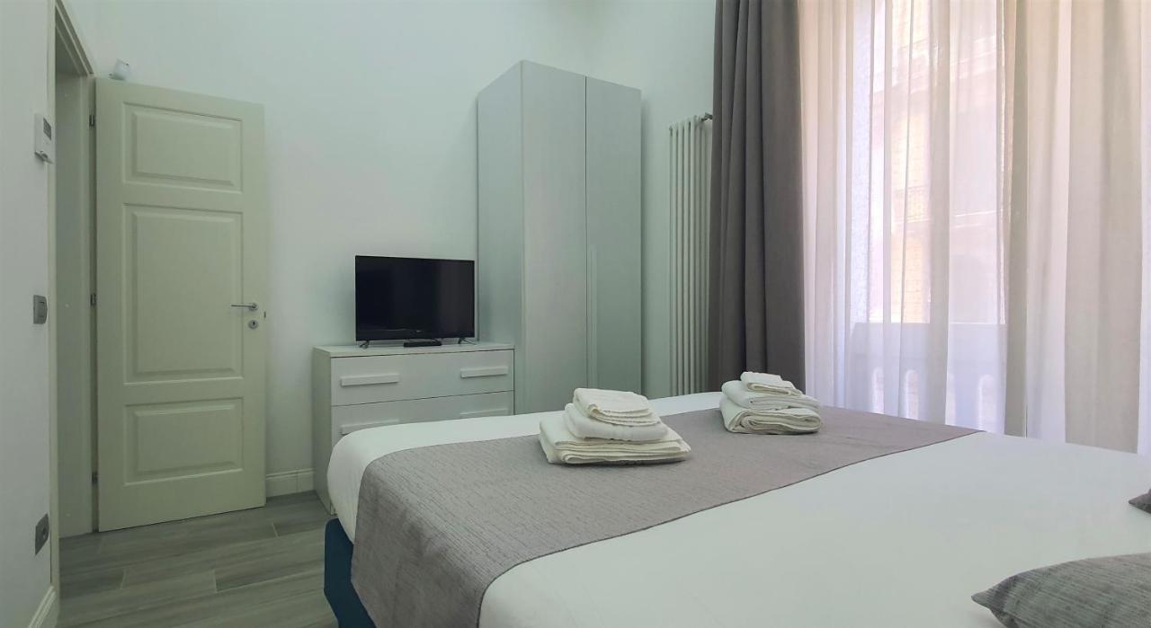 Duomo Platinum Apartments ナポリ エクステリア 写真